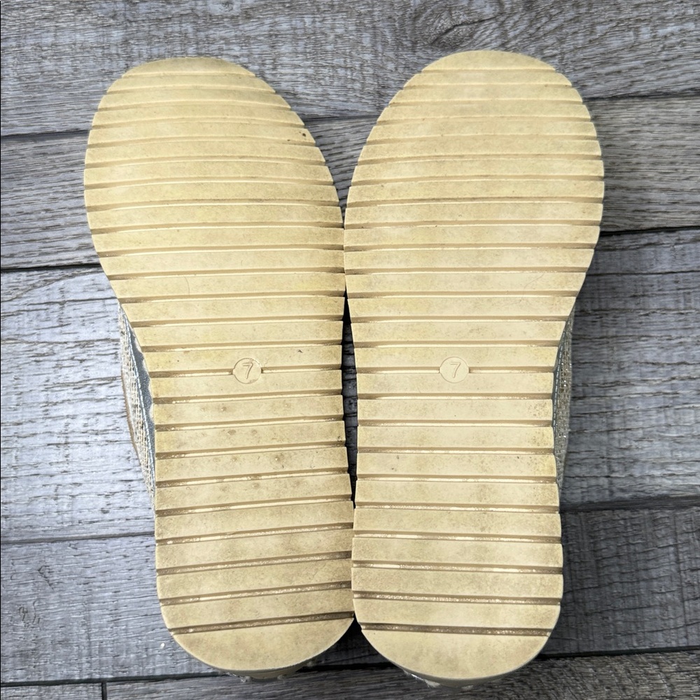 Elegant Tan Espadrilles for Women - Picture 6 of 7